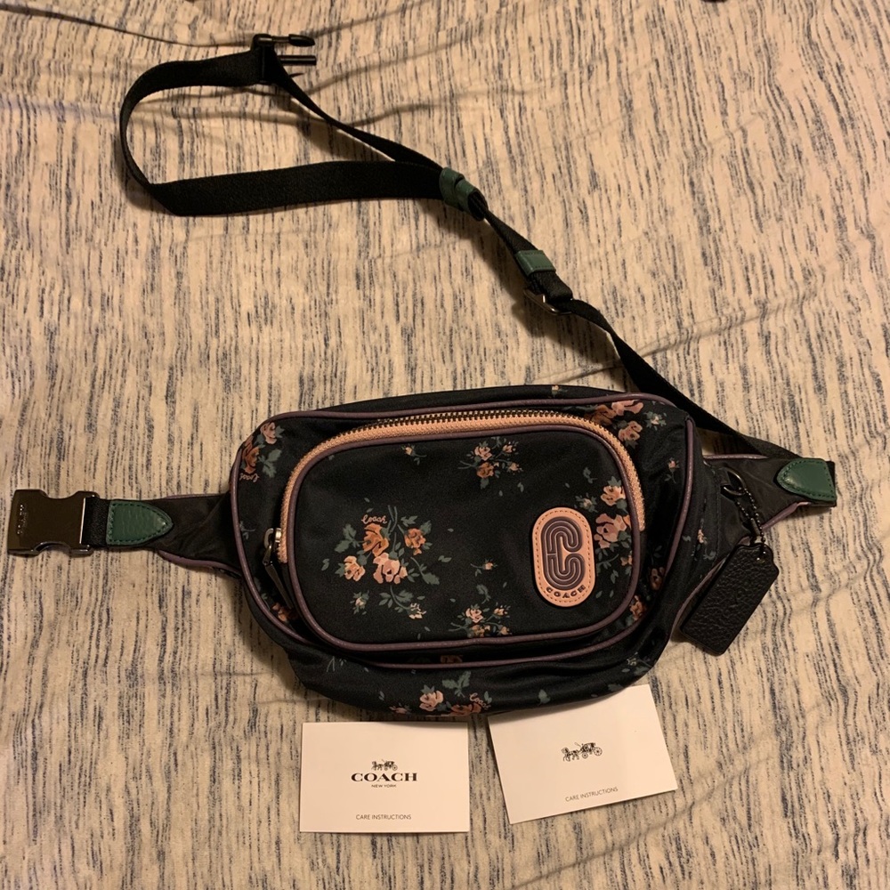 Authentic coach Fanny pack floral